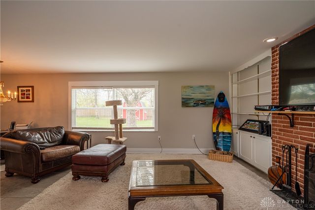 6925 Park Vista Road, Englewood, OH 45322