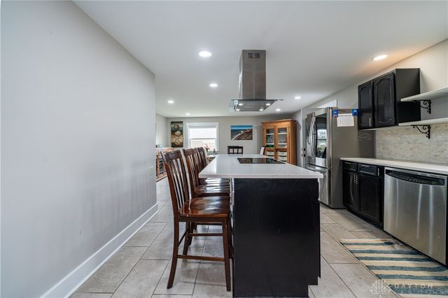 6925 Park Vista Road, Englewood, OH 45322