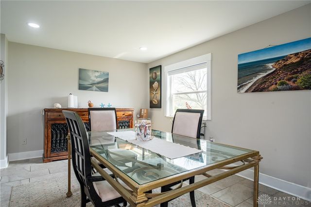 6925 Park Vista Road, Englewood, OH 45322