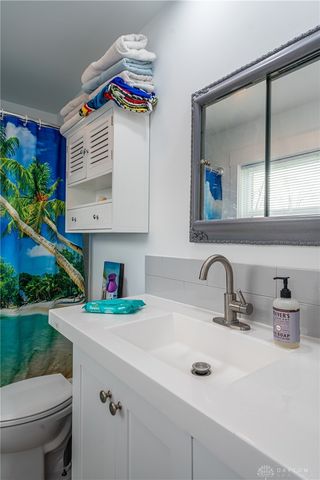 6925 Park Vista Road, Englewood, OH 45322