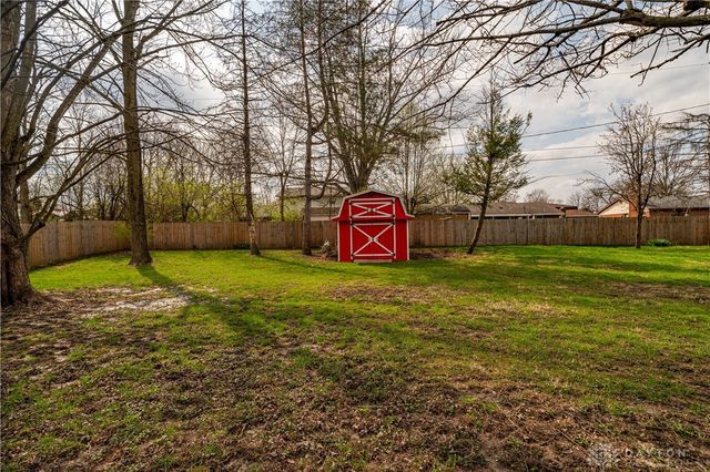 6925 Park Vista Road, Englewood, OH 45322