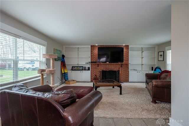 6925 Park Vista Road, Englewood, OH 45322