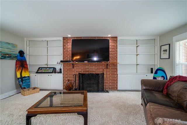 6925 Park Vista Road, Englewood, OH 45322