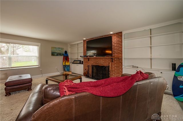 6925 Park Vista Road, Englewood, OH 45322