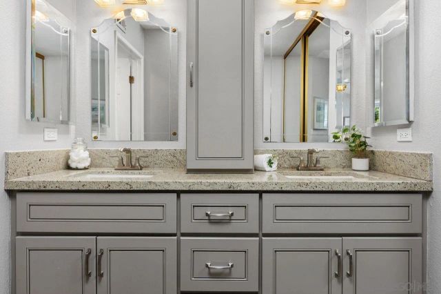 5259 Hubbert St., Oceanside, CA 92056