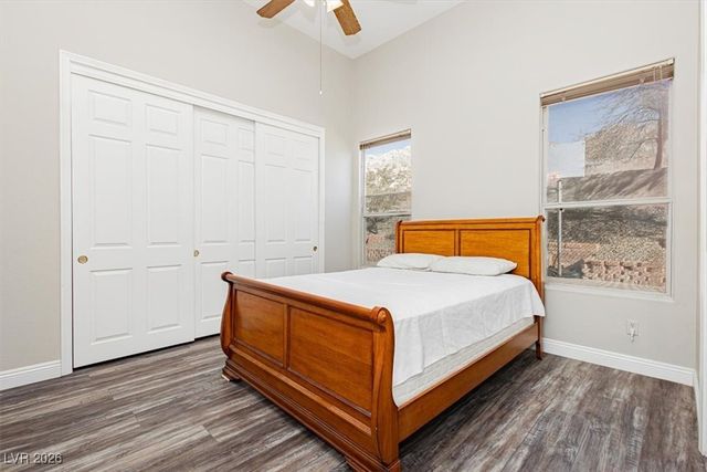 6880 Royal Heritage Court, Las Vegas, NV 89110