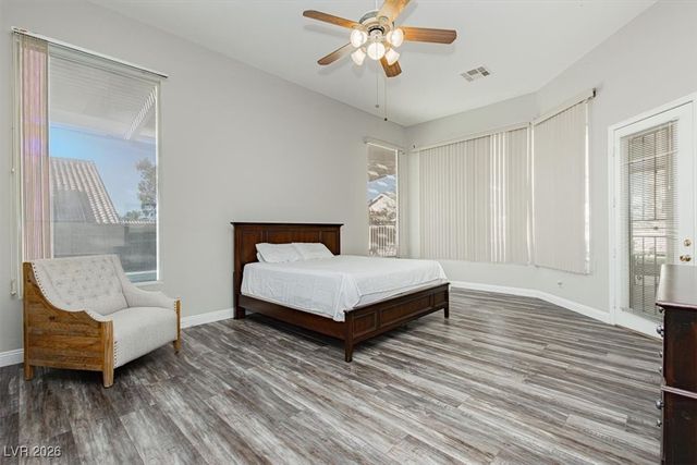 6880 Royal Heritage Court, Las Vegas, NV 89110