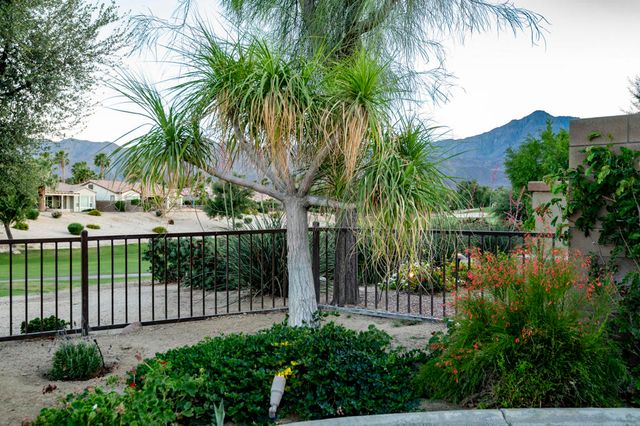 81819 Brittlebush Lane, La Quinta, CA 92253