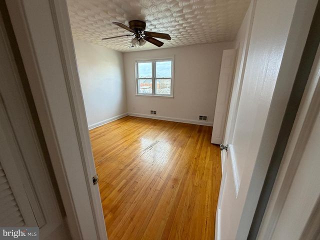 1403 DARTMOUTH AVE, Baltimore, MD 21234