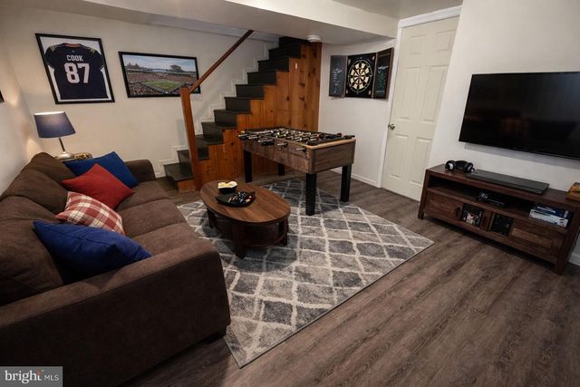 1403 DARTMOUTH AVE, Baltimore, MD 21234