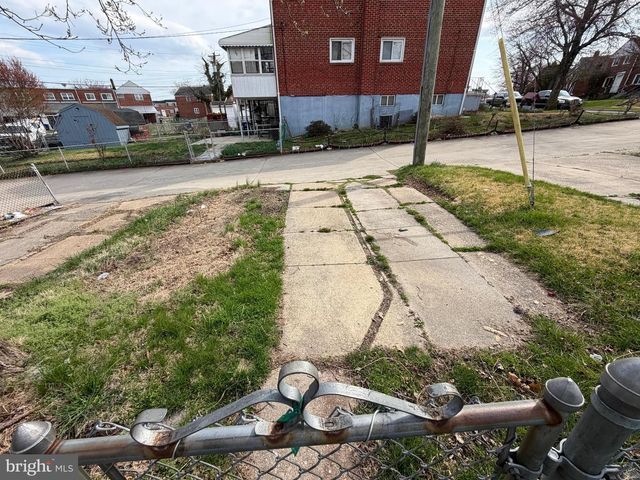 1403 DARTMOUTH AVE, Baltimore, MD 21234