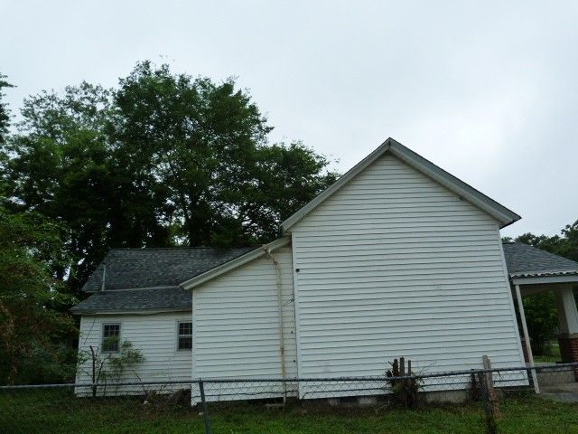 410 S Franklin St, S, Tullahoma, TN 37388