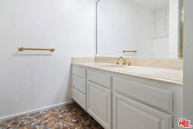 2131 Century Park Lane 118, Los Angeles, CA 90067