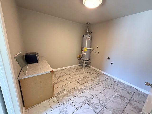 2103 Abacus, San Antonio, TX 78224