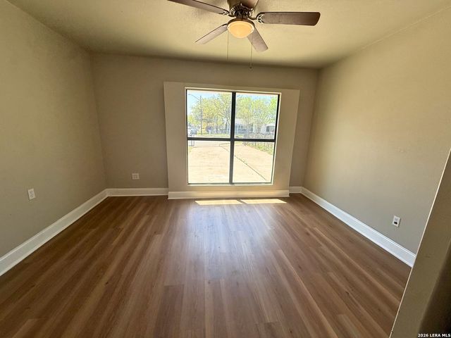 2103 Abacus, San Antonio, TX 78224