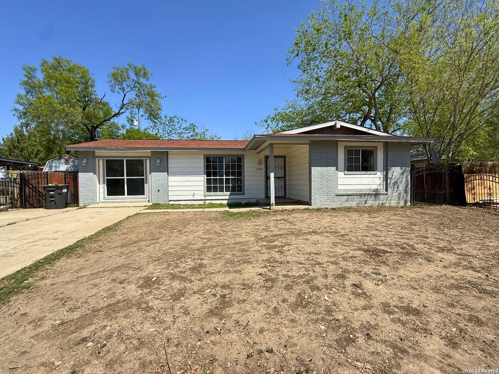2103 Abacus, San Antonio, TX 78224