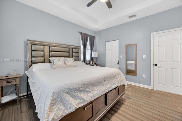 3756 NE 1st St, Homestead, FL 33033