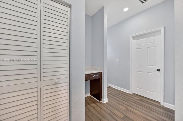 3756 NE 1st St, Homestead, FL 33033