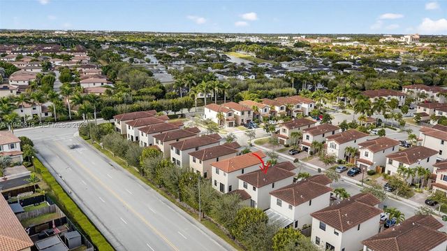 3756 NE 1st St, Homestead, FL 33033