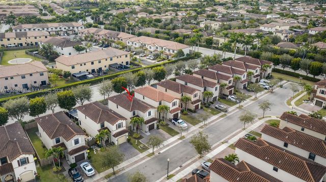 3756 NE 1st St, Homestead, FL 33033