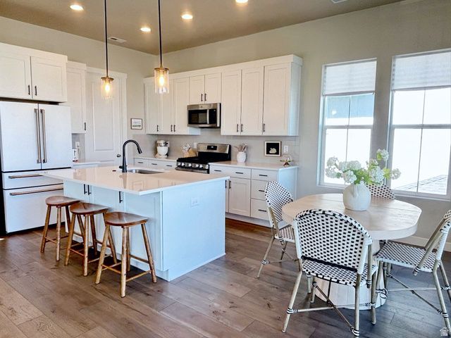 3853 W RED CLOVER DR, Lehi, UT 84048