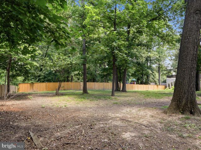 2110 TYSONS RIDGELINE RD, Falls Church, VA 22043