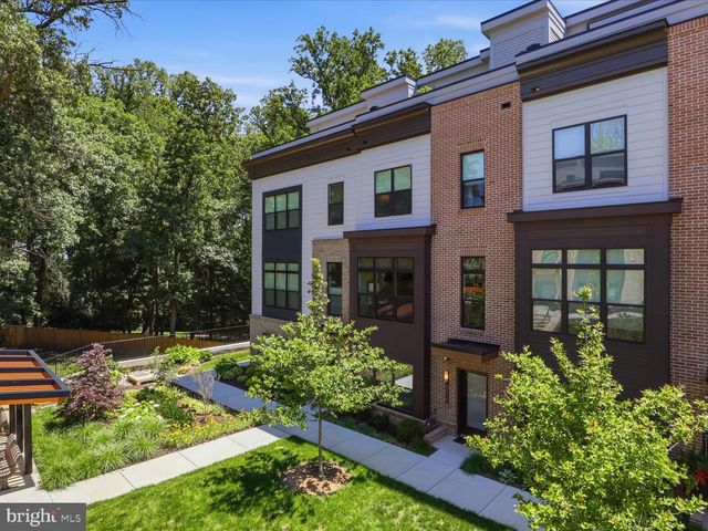 2110 TYSONS RIDGELINE RD, Falls Church, VA 22043