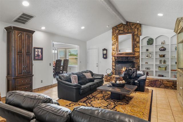 21480 N Heidi Drive, Edmond, OK 73012