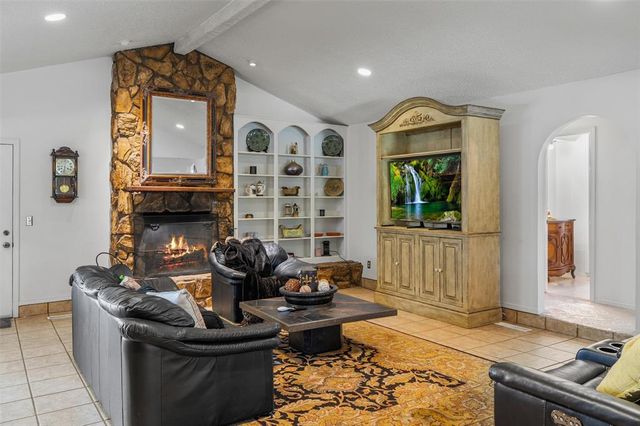21480 N Heidi Drive, Edmond, OK 73012
