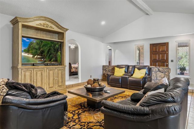 21480 N Heidi Drive, Edmond, OK 73012
