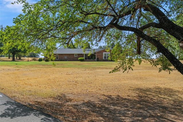 21480 N Heidi Drive, Edmond, OK 73012