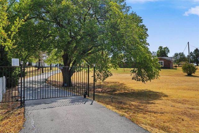 21480 N Heidi Drive, Edmond, OK 73012