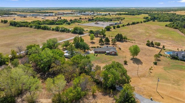 21480 N Heidi Drive, Edmond, OK 73012