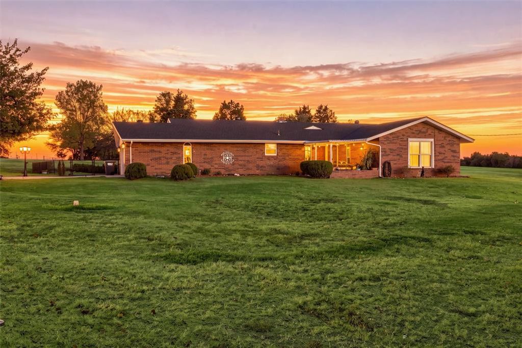 21480 N Heidi Drive, Edmond, OK 73012