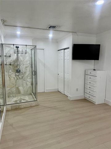 13008 SW 50th Ln studio 13008, Miami, FL 33175