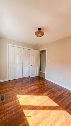44 Vernon St, Rockland, MA 02370