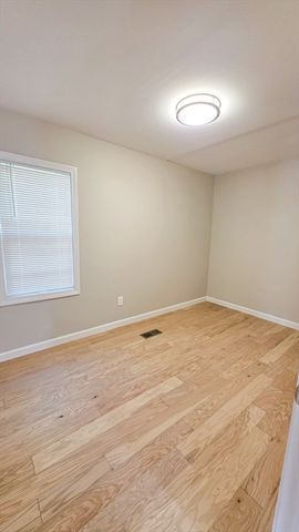 44 Vernon St, Rockland, MA 02370