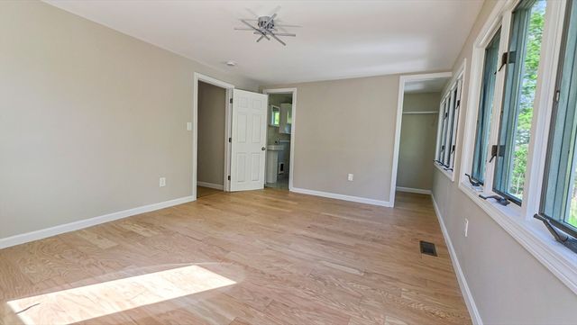 44 Vernon St, Rockland, MA 02370