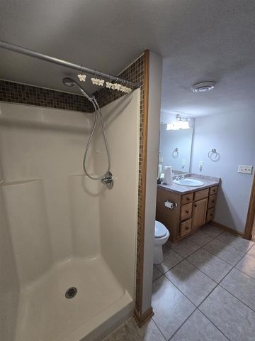 4295 Kingsford Drive, Janesville, WI 53546