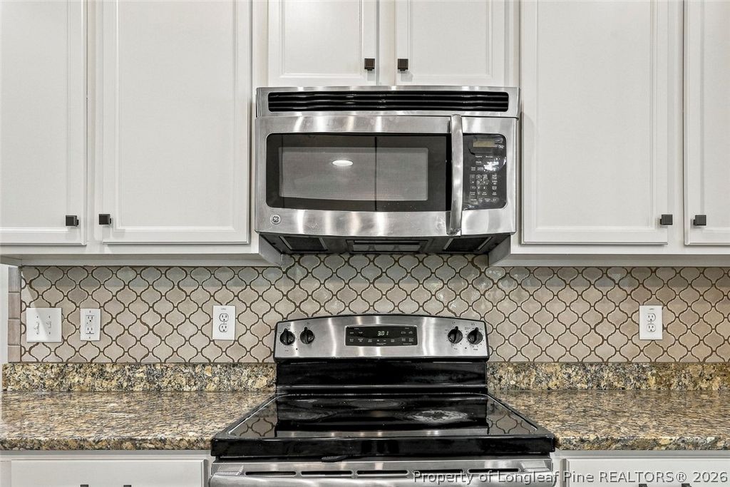 Image 19 of property listing at 2111 Wimberly Woods Drive, Sanford, NC 27330