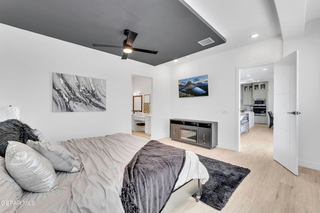 1813 Espy Gamboa Avenue, El Paso, TX 79928