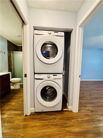 9303 Lennox LN, Fort Myers, FL 33919