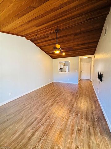 9303 Lennox LN, Fort Myers, FL 33919