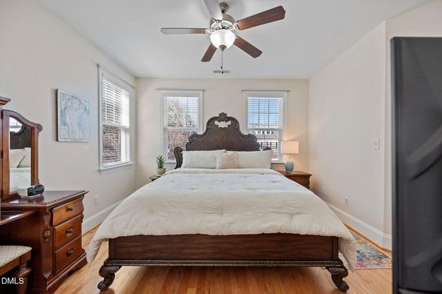 1050 Perdue Drive, Chapel Hill, NC 27517