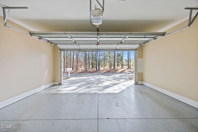 1050 Perdue Drive, Chapel Hill, NC 27517