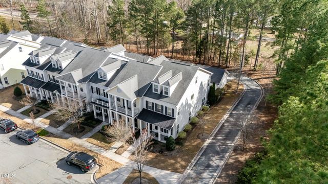 1050 Perdue Drive, Chapel Hill, NC 27517