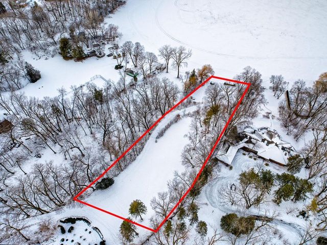 970 Pleasant View Road, Chanhassen, MN 55317