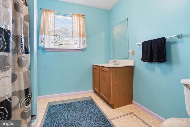 167 QUAIL DR, Dillsburg, PA 17019