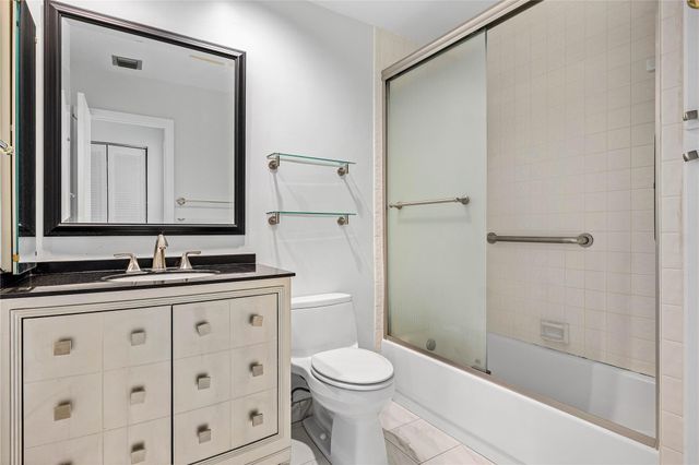 6157 Old Court Rd 225, Boca Raton, FL 33433