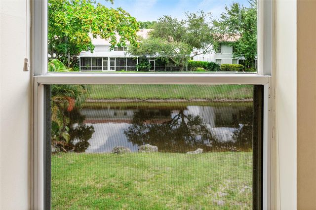 6157 Old Court Rd 225, Boca Raton, FL 33433